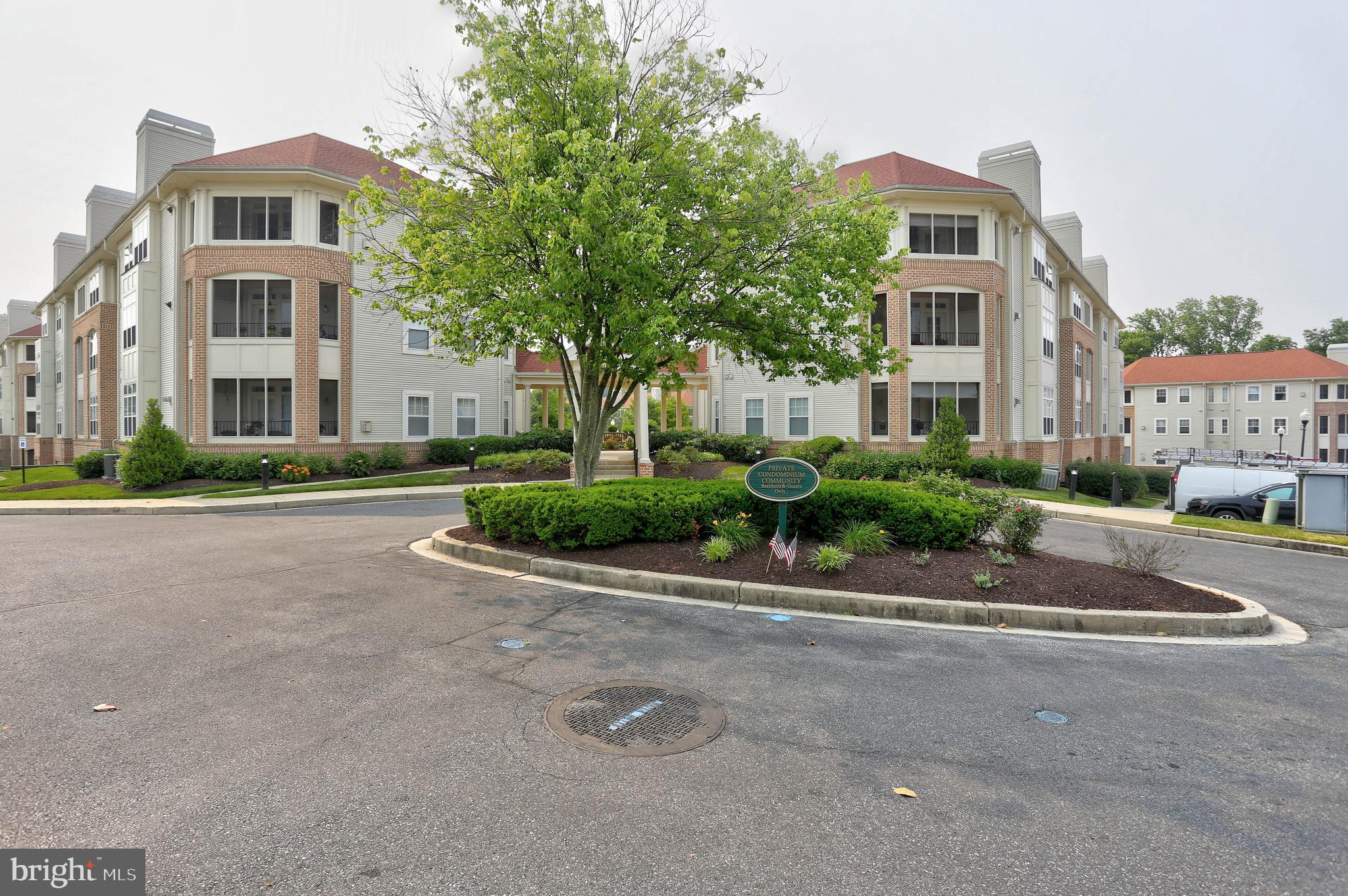 WAVERLY WOODS - Residential