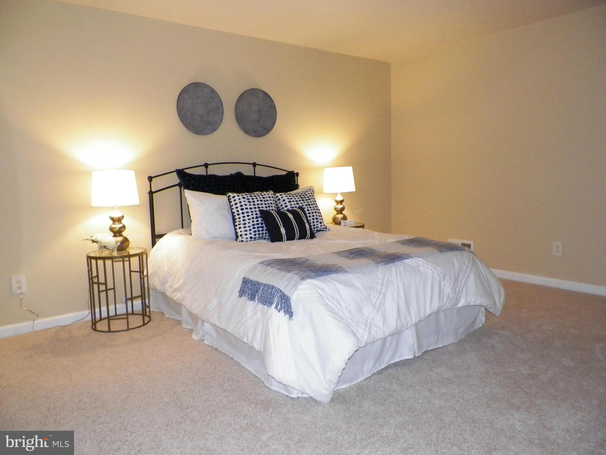 PINEFIELD - Residential