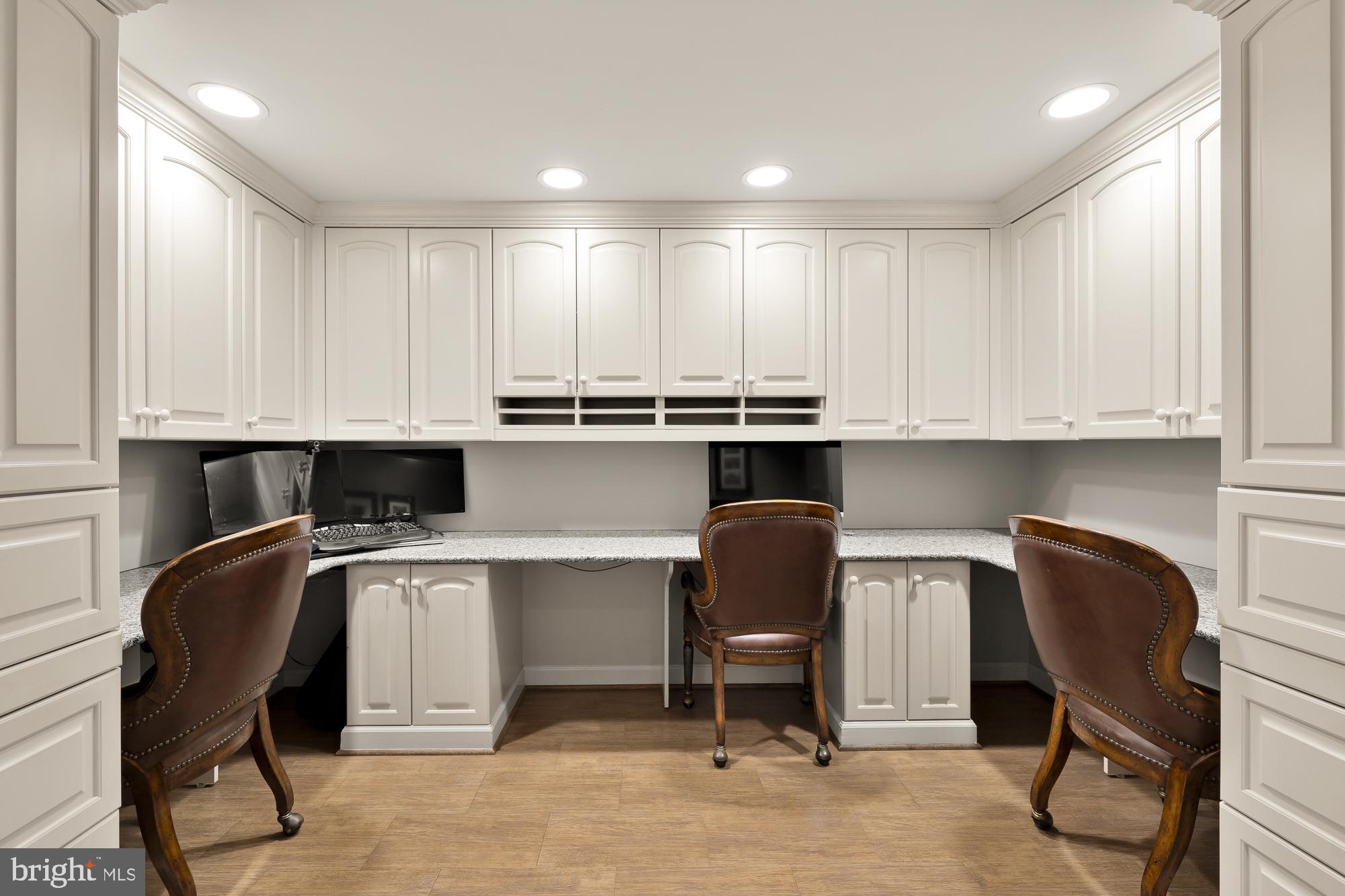 BEDFORDSHIRE - Residential