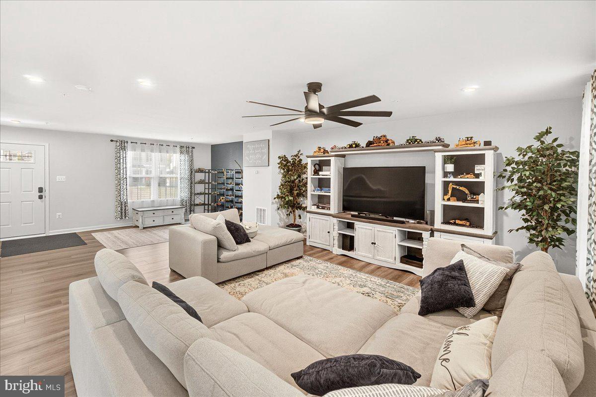 GAVER MEADOWS - Residential