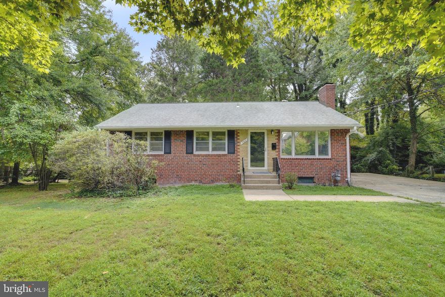Great Value 2 Level Brick Rambler on 0.37 Acre! Gorgeous refinished hardwoods on main level. Freshly painted. Sunny oversized LL rec room w/ new LVP flooring, walkout stairs. LL half bath has plenty space to add a shower. Huge storage & workshop area.  Older kitchen ready for your updates. Roof approx '17. New HVAC. Updated electrical. Peaceful backyard adjacent to parkland. Tons of off-street parking. Super convenient to Inova Fairfax Hospital, Pentagon, DC!