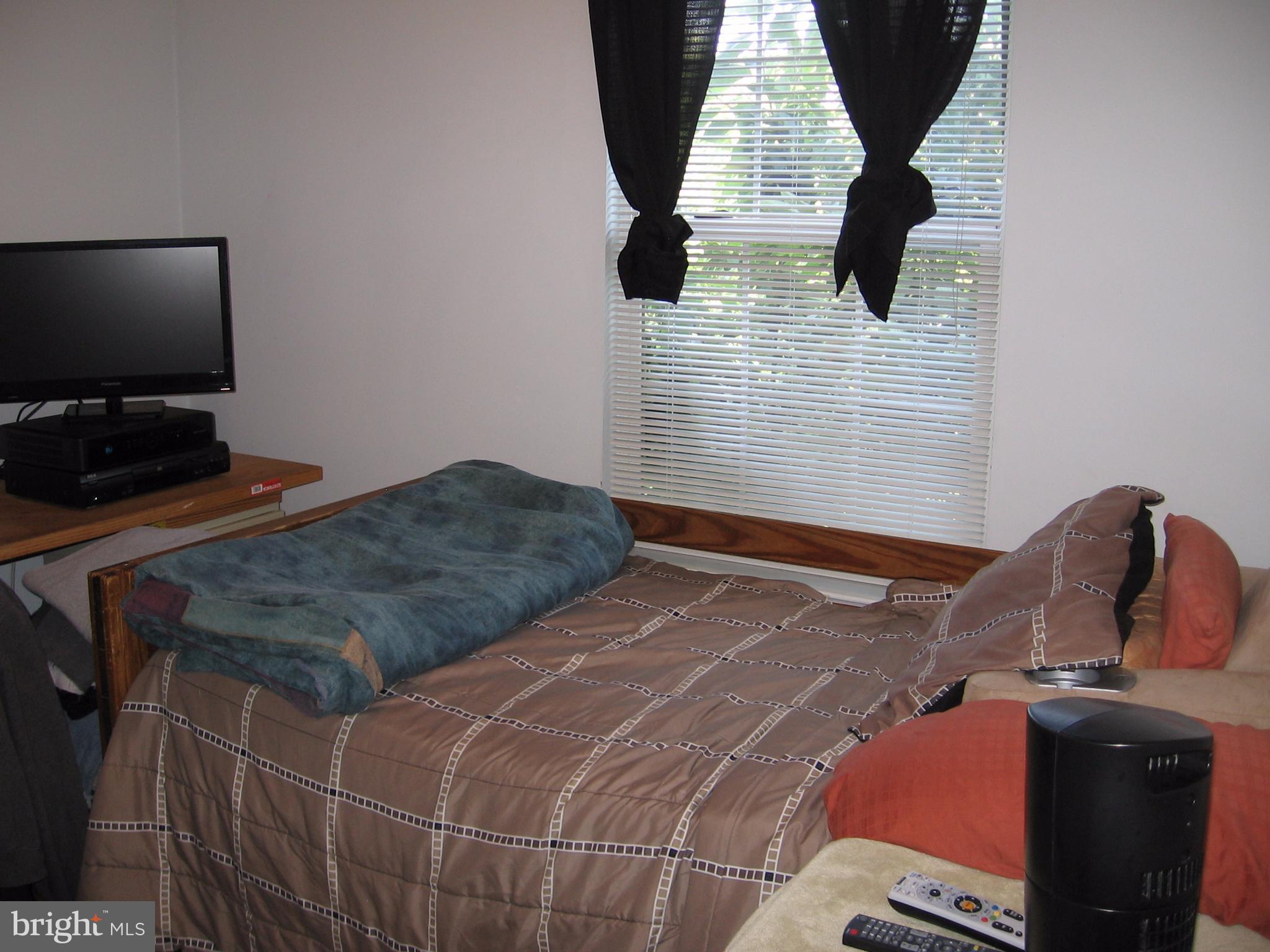 ENGLEWOOD MEWS - Residential