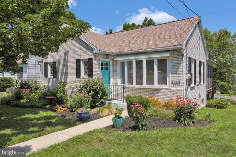 Homes For Sale - 1815 Temple Avenue<br/> LANCASTER, PA 17603
