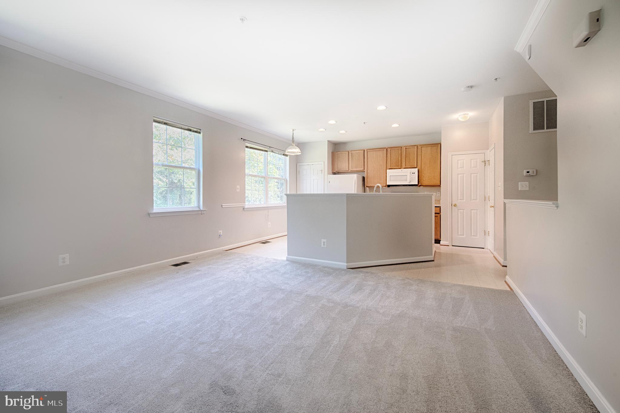 140 MOHEGAN DRIVE H