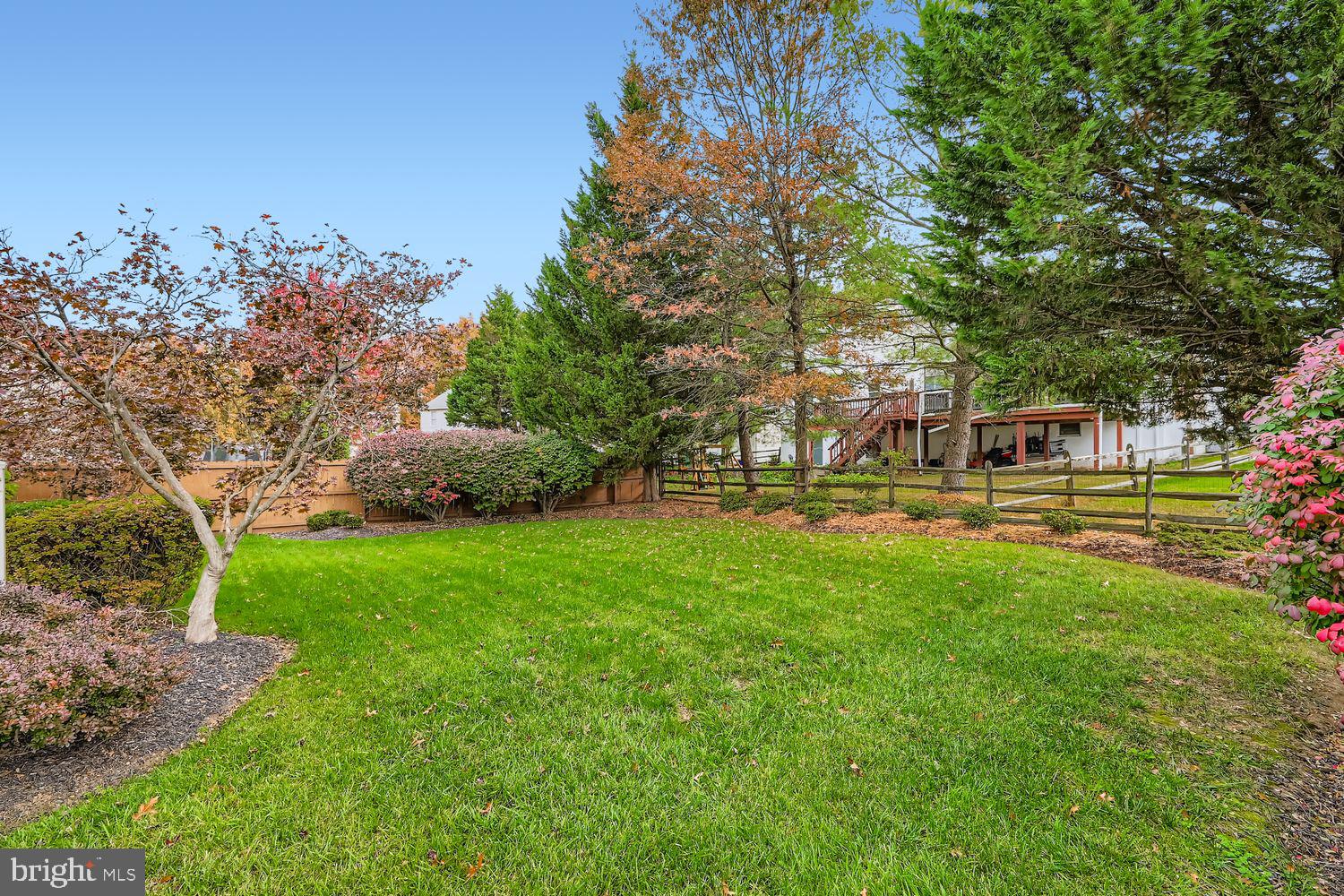 GUNNERS LAKE VILLAGE - Residential