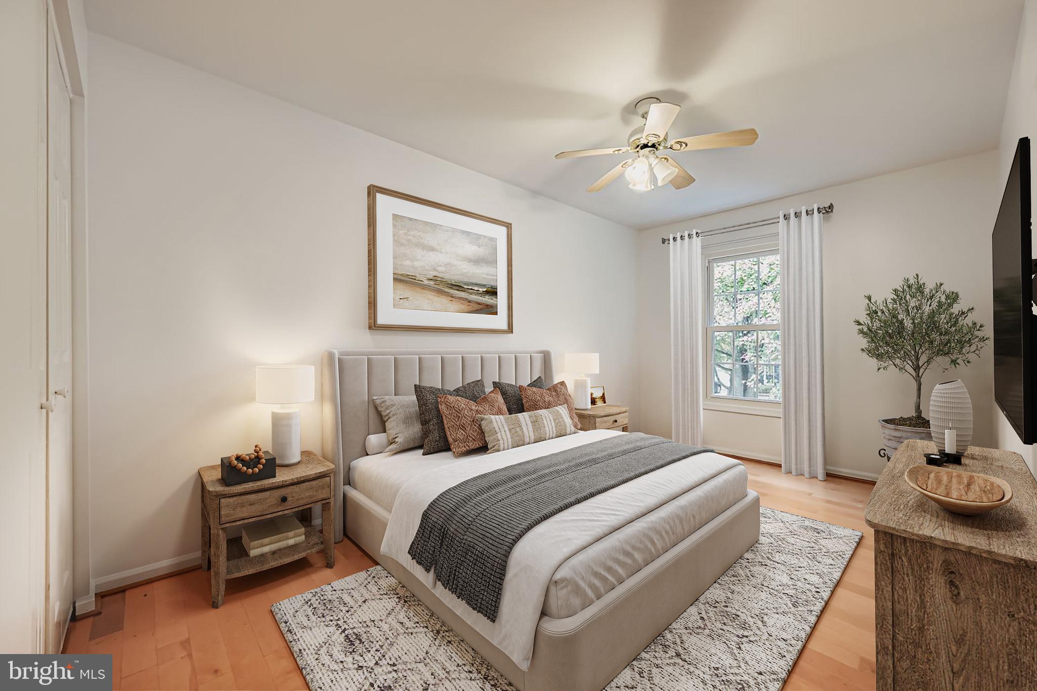 GUNNERS LAKE VILLAGE - Residential