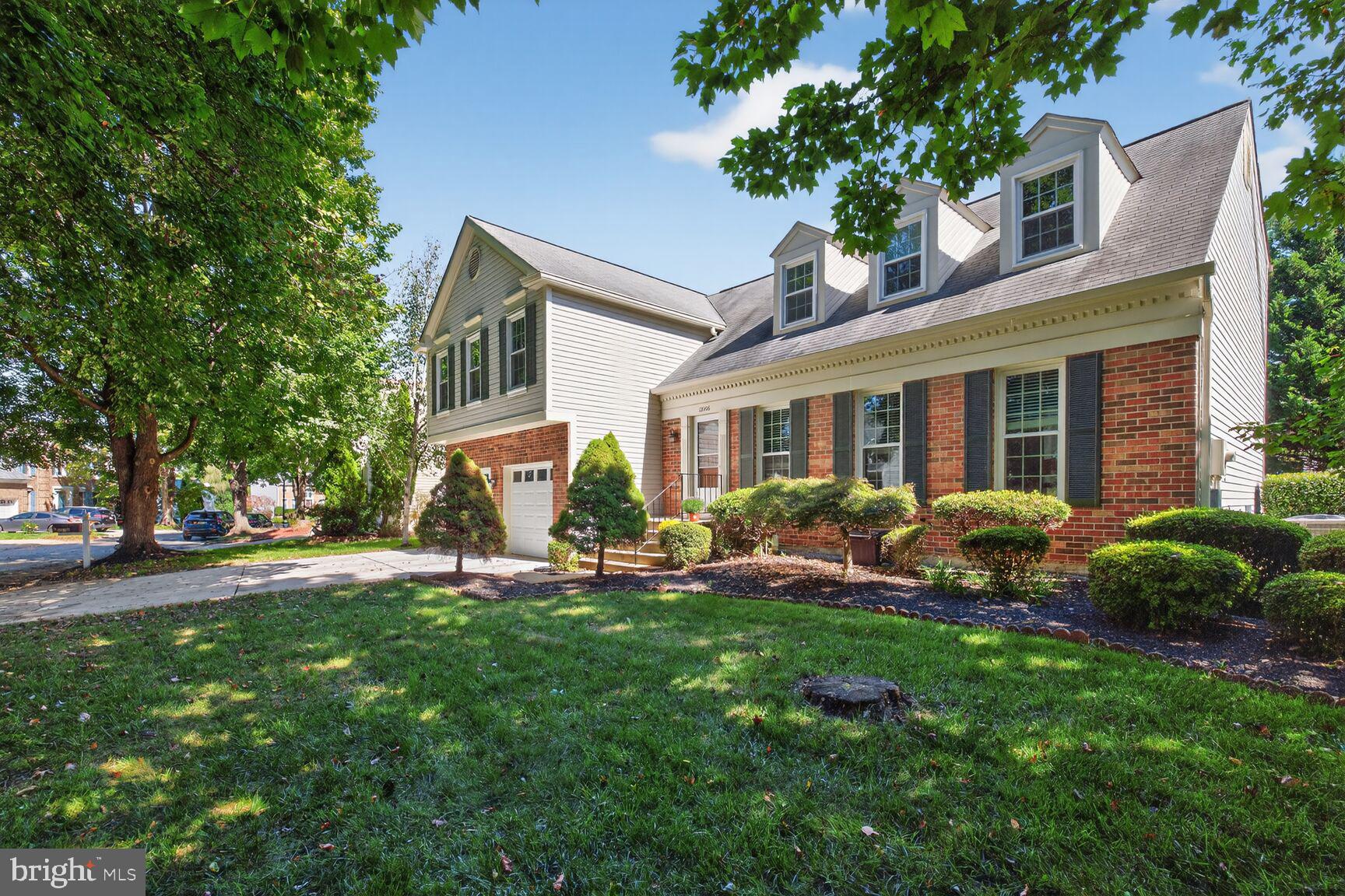 GUNNERS LAKE VILLAGE - Residential