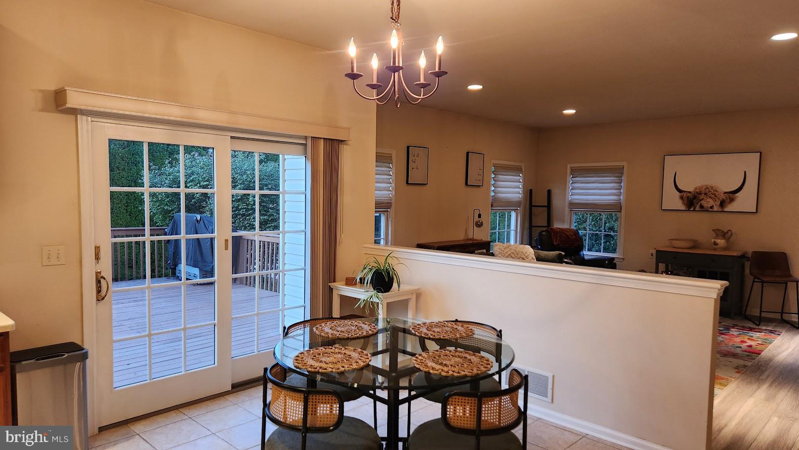 COUNTRYSIDE - Residential