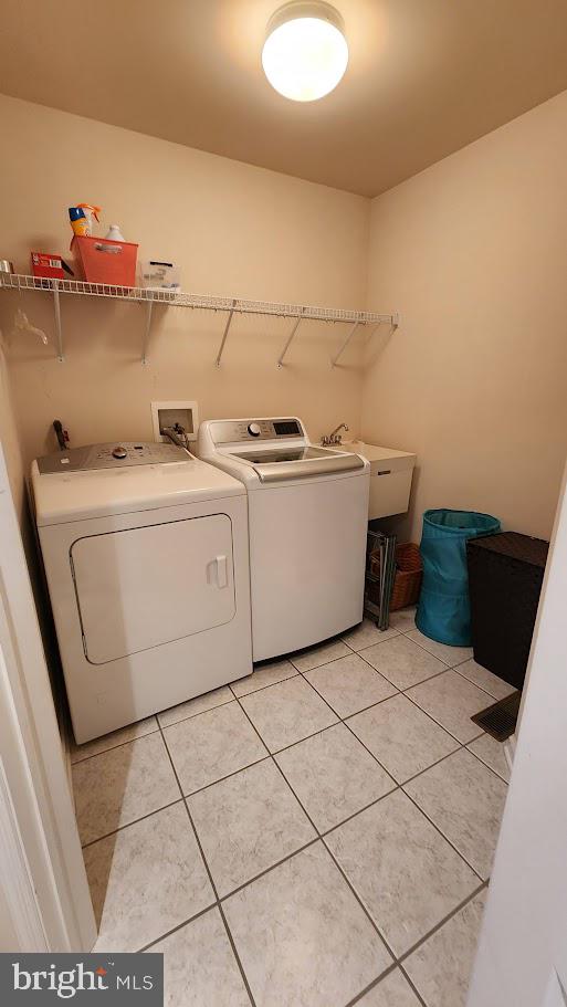 COUNTRYSIDE - Residential