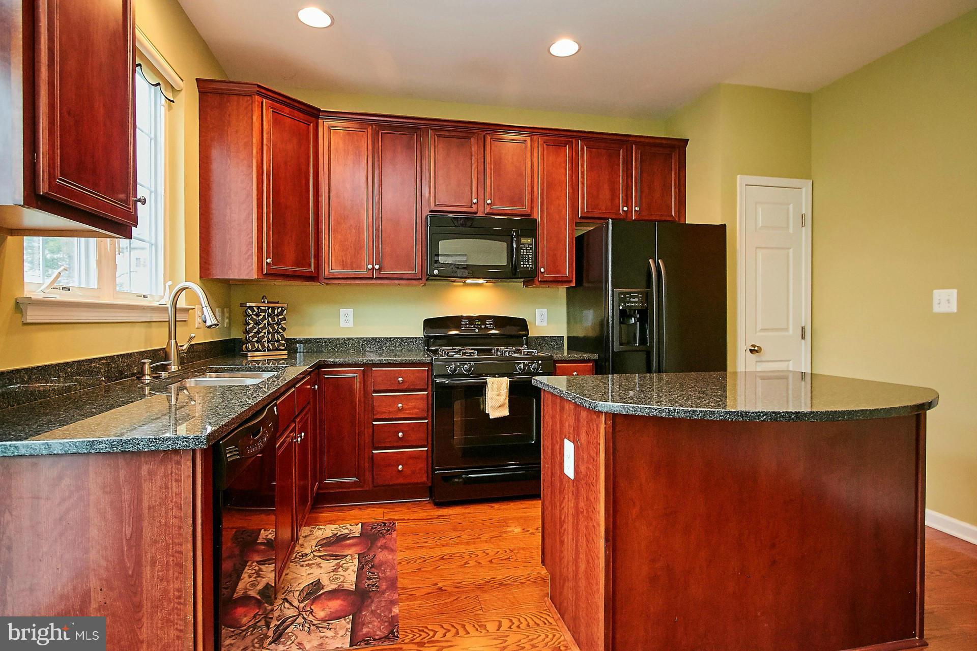 SOUTH RIDING - Residential