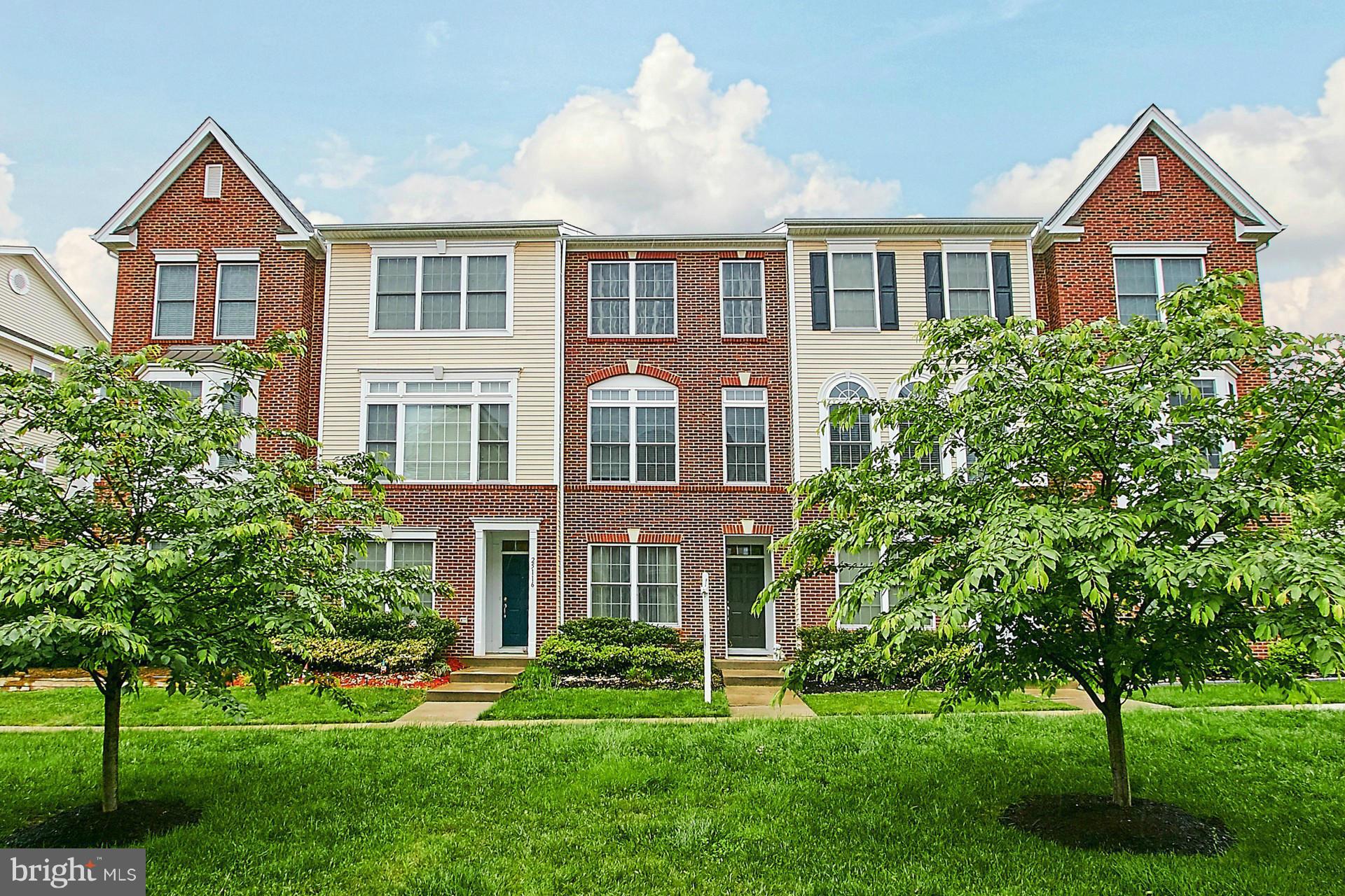 SOUTH RIDING - Residential