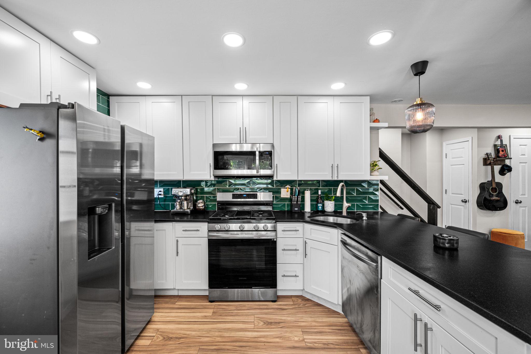 2711 TAFT AVENUE