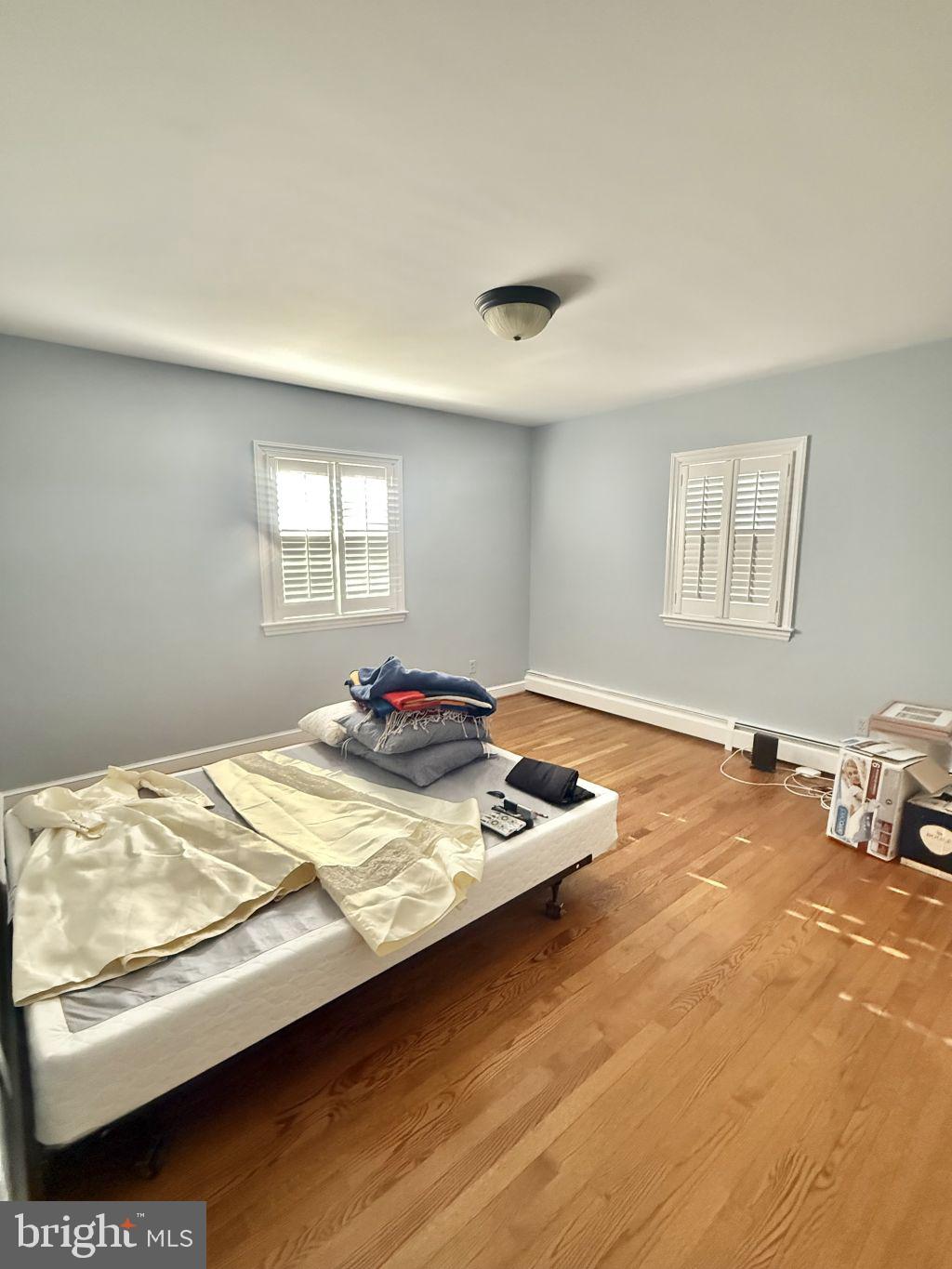 WOODSIDE ESTATES - Residential