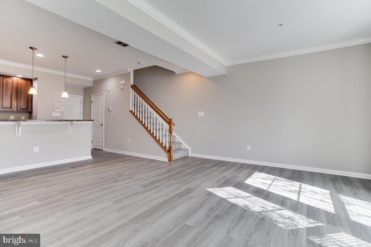 TOWN CENTER COMMONS - Residential