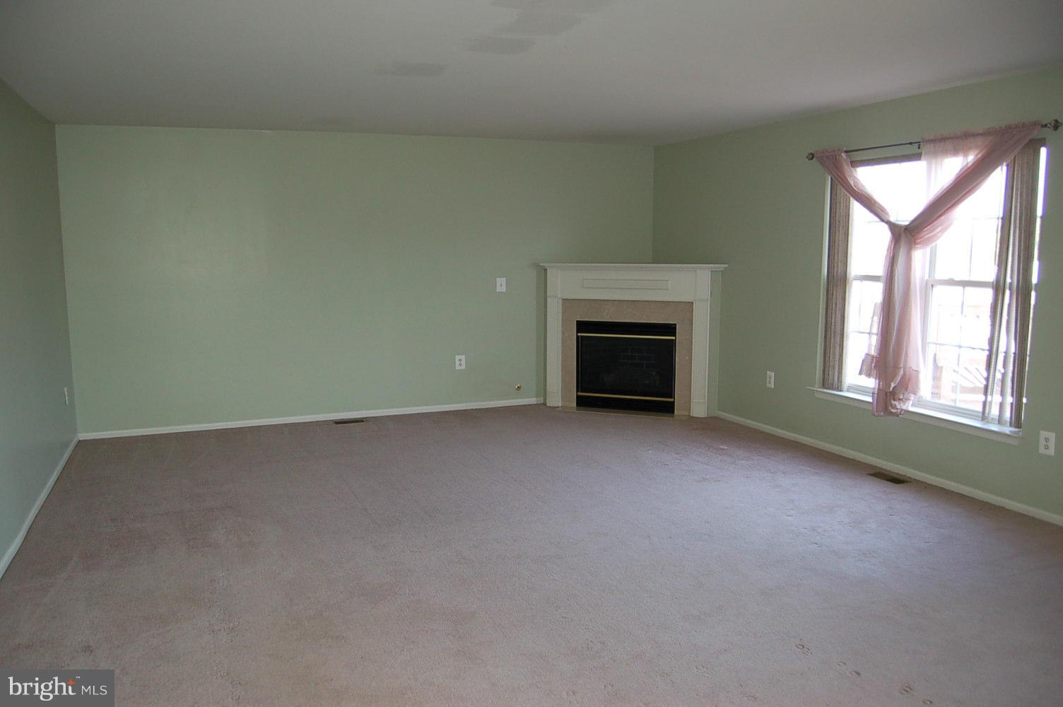 APPLE GROVE - Residential Lease