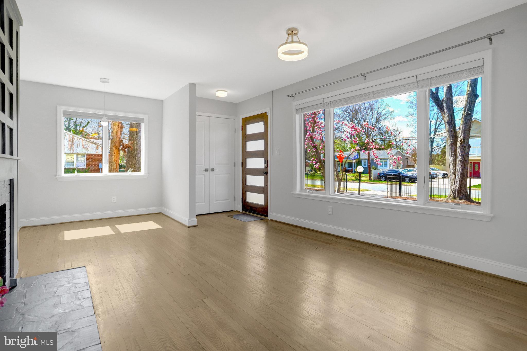 MT VERNON WOODS - Residential Lease