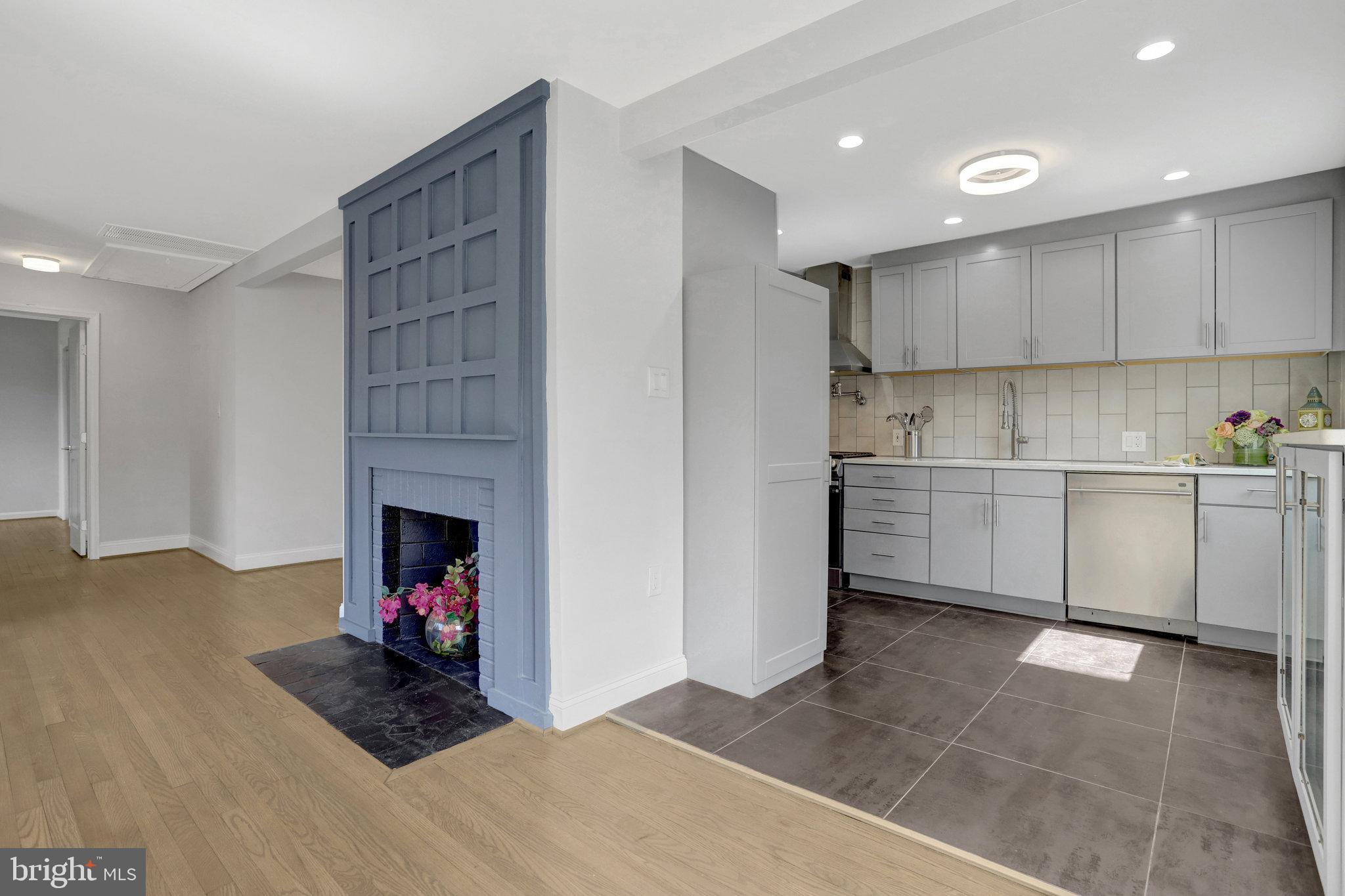 MT VERNON WOODS - Residential Lease