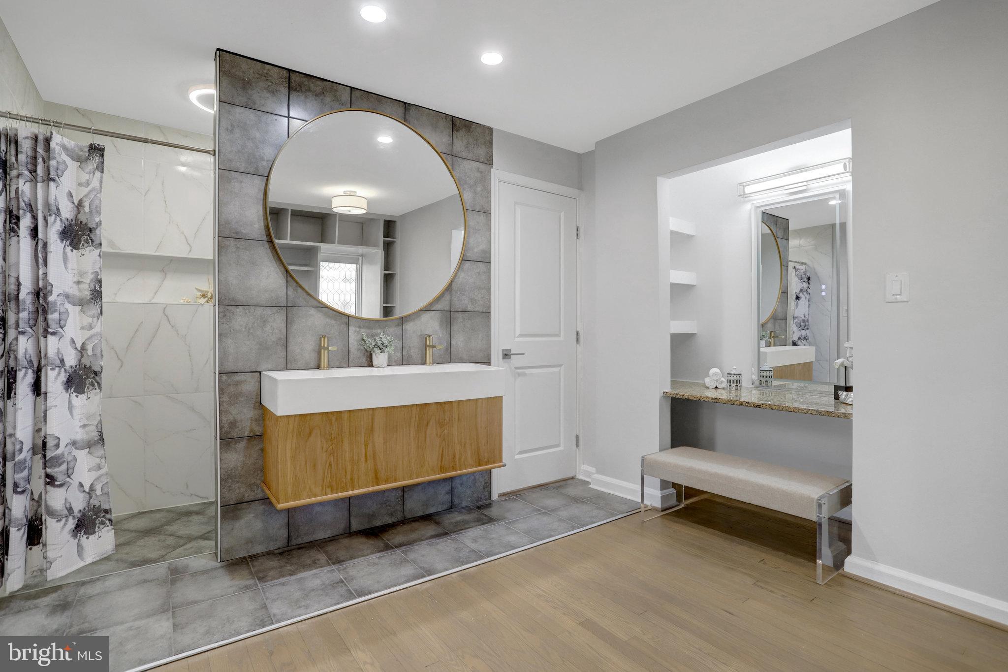 MT VERNON WOODS - Residential Lease