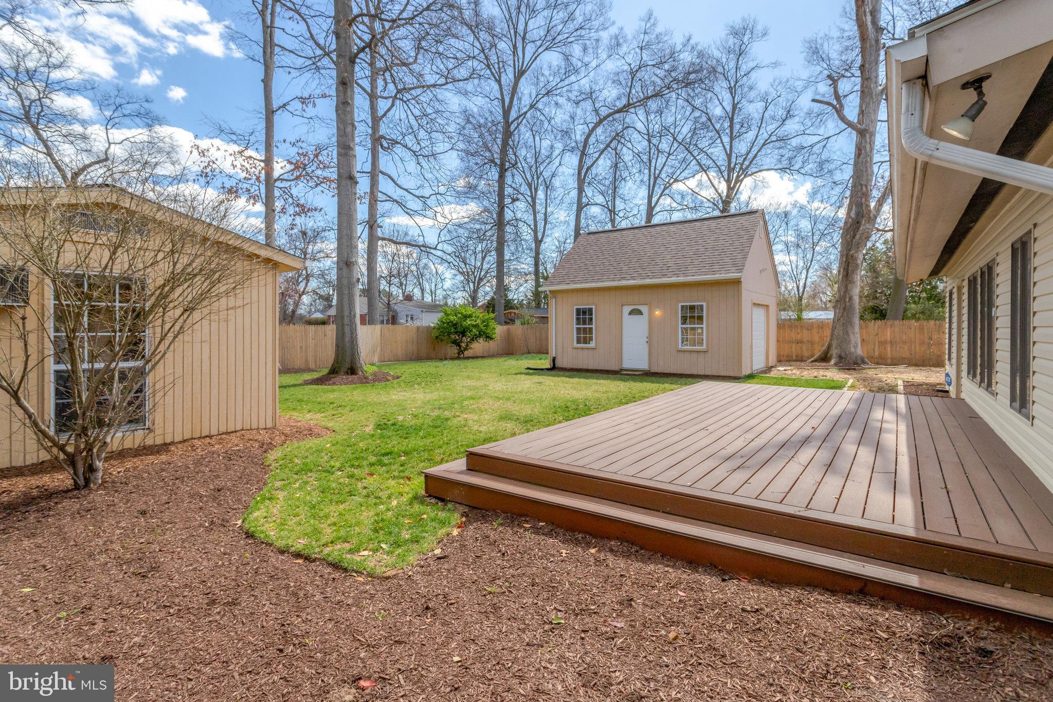 MT VERNON WOODS - Residential Lease