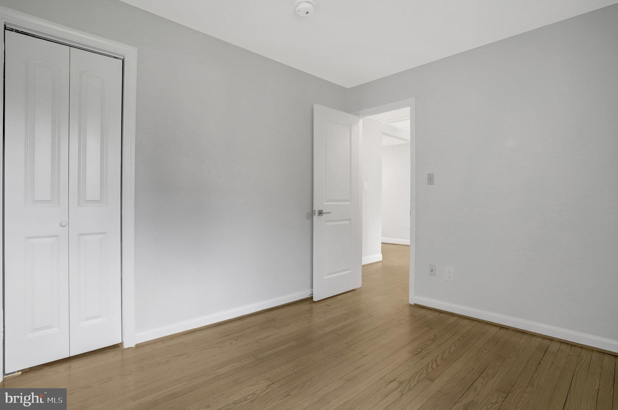 MT VERNON WOODS - Residential Lease