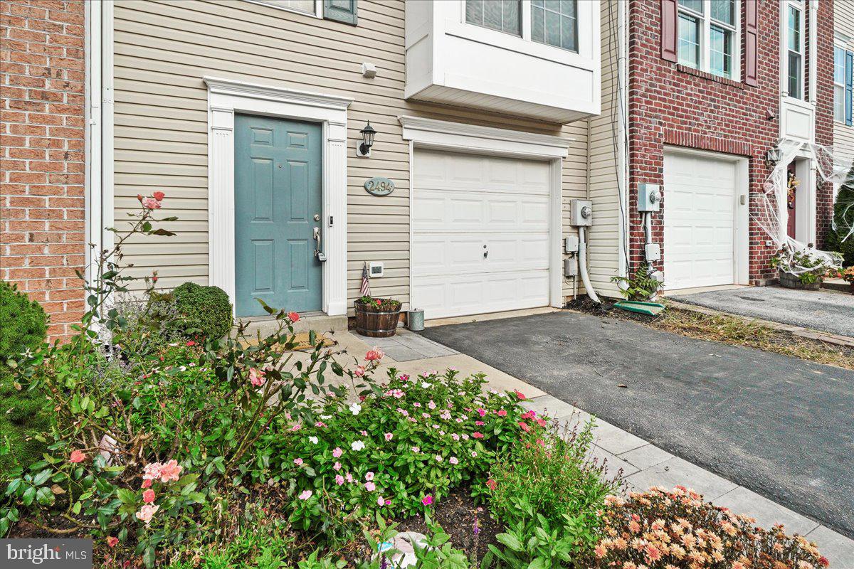 WHITTIER POND - Residential