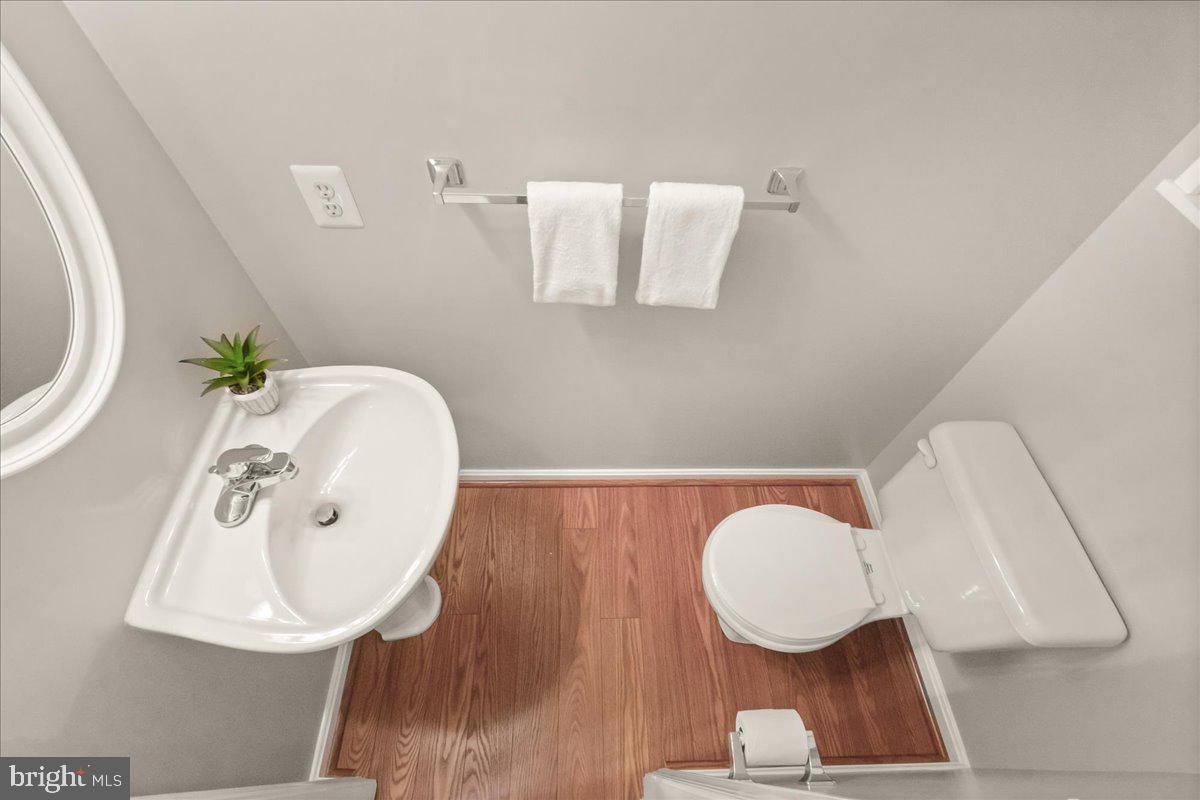 WHITTIER POND - Residential