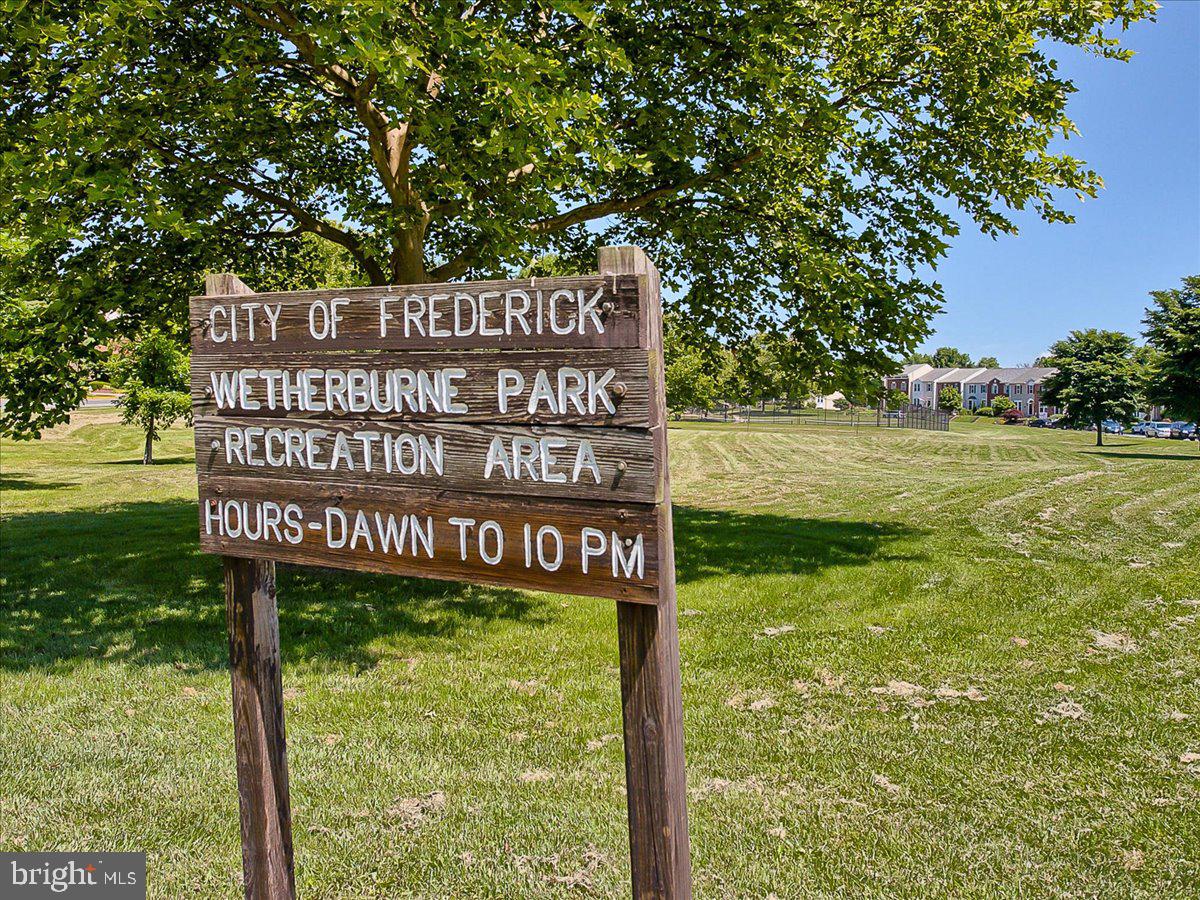 WHITTIER POND - Residential
