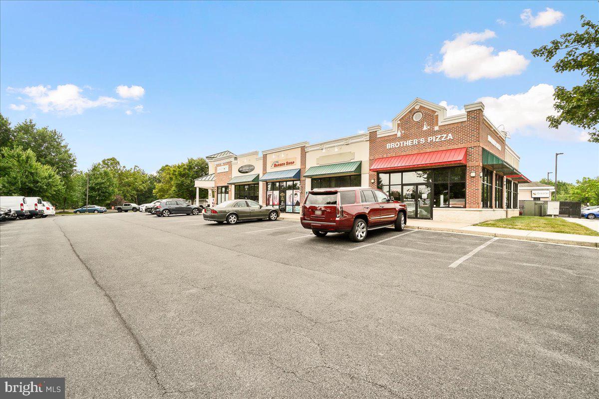 WHITTIER POND - Residential