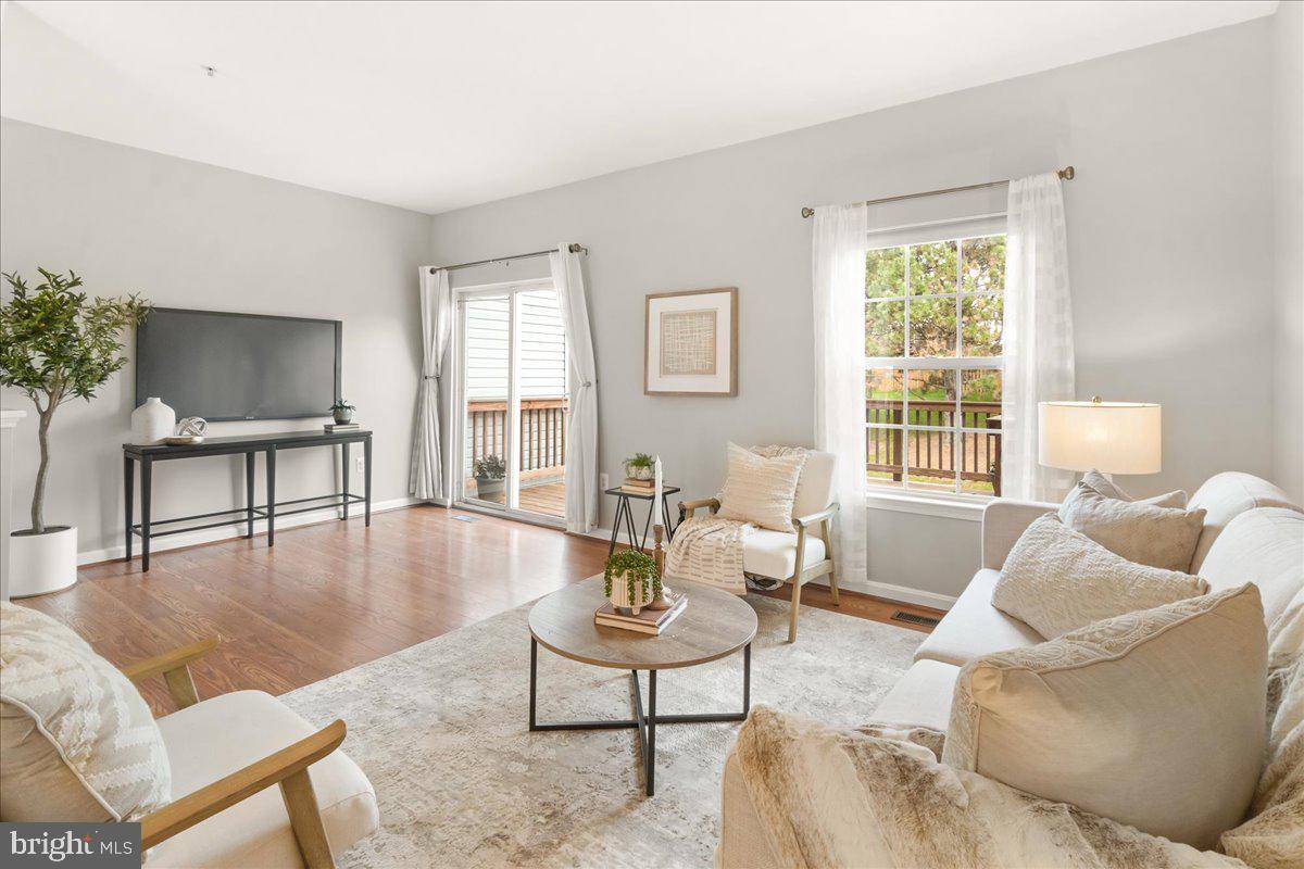 WHITTIER POND - Residential