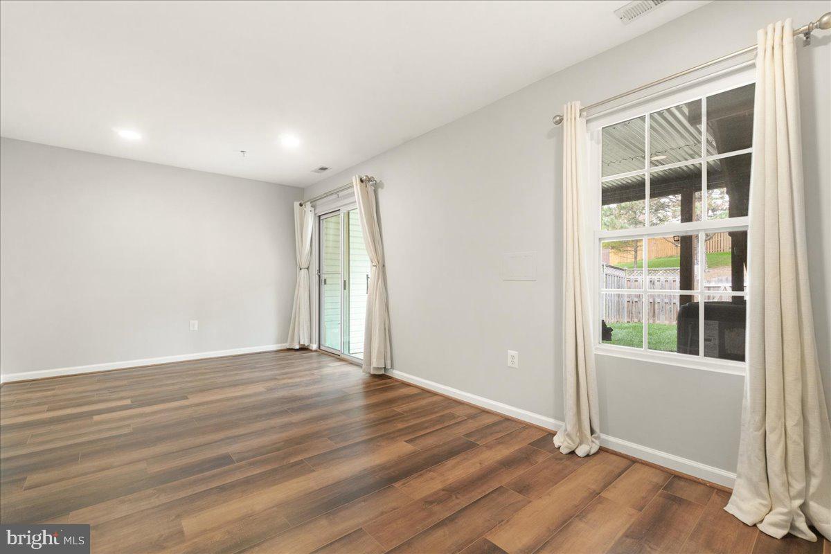 WHITTIER POND - Residential