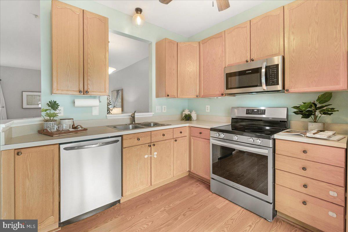 WHITTIER POND - Residential