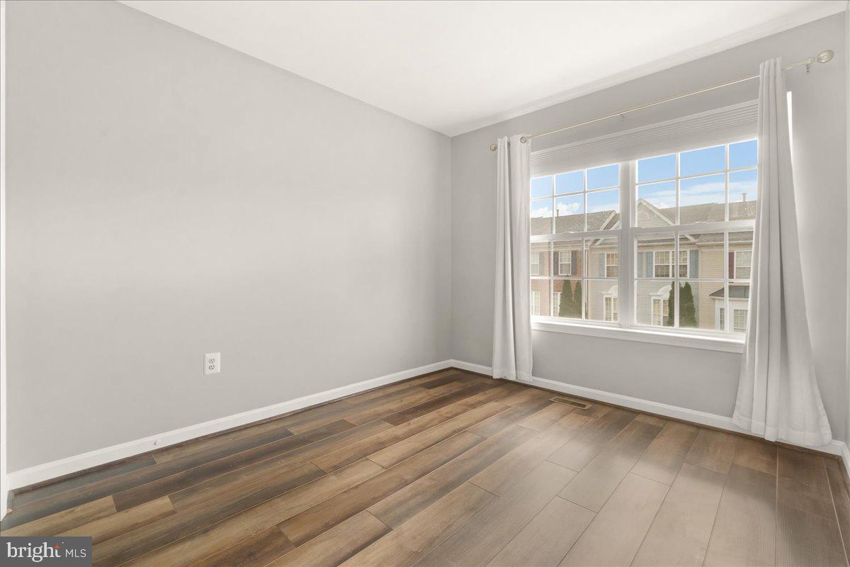 WHITTIER POND - Residential