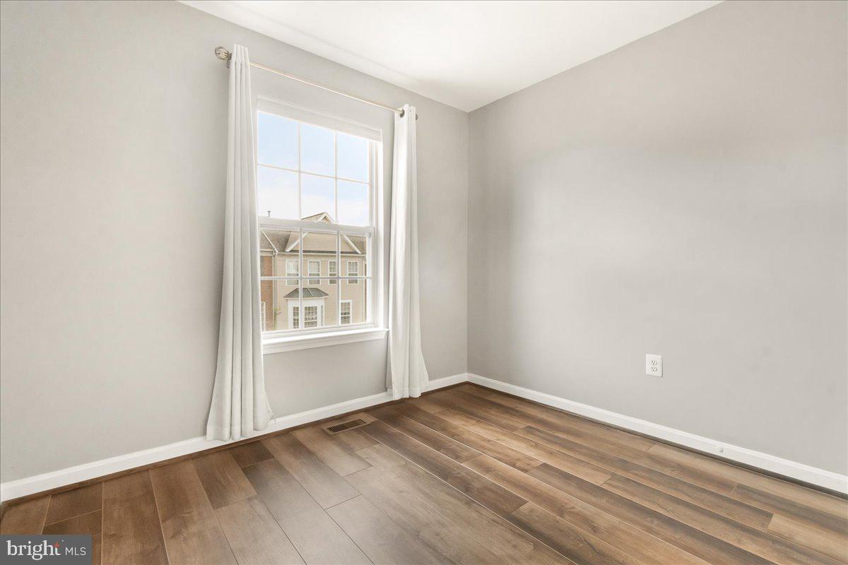 WHITTIER POND - Residential