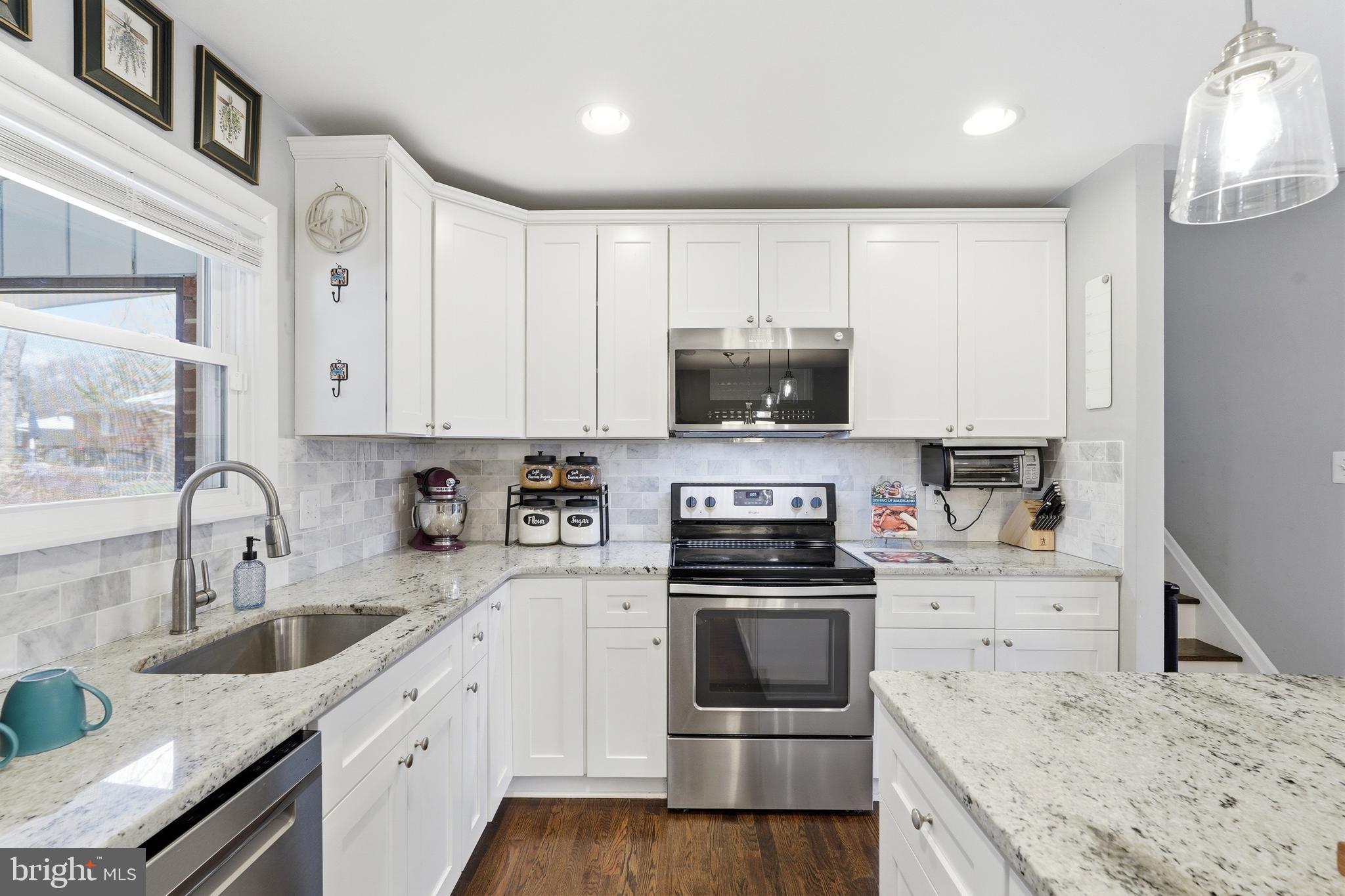 10798 W CRESTVIEW LANE