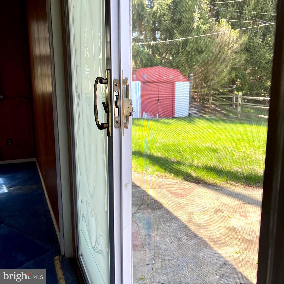 DEKALB MANOR - Residential