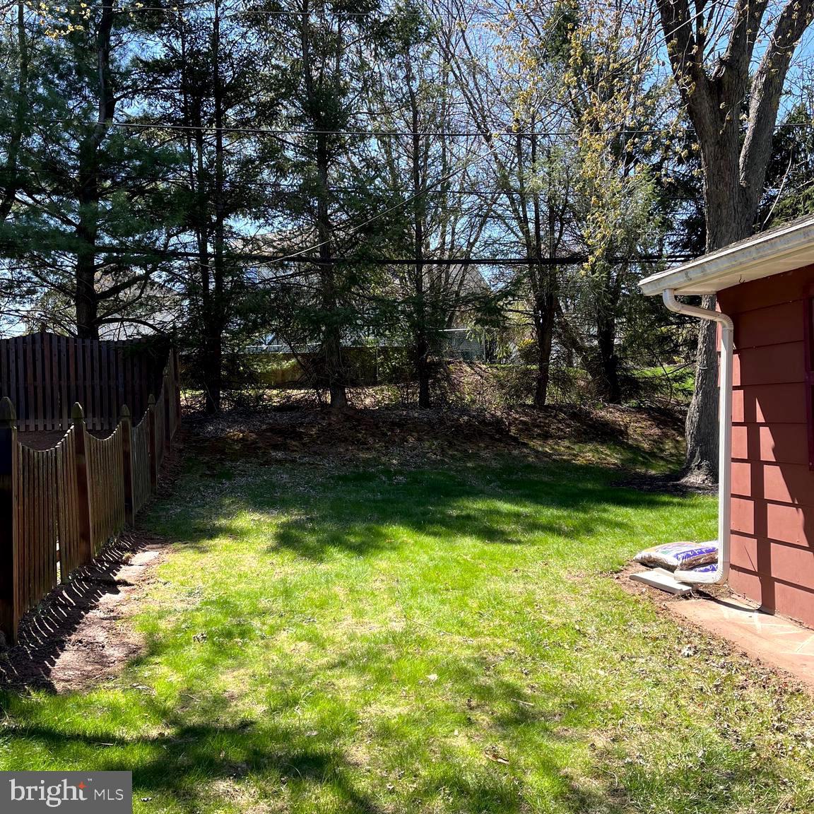 DEKALB MANOR - Residential