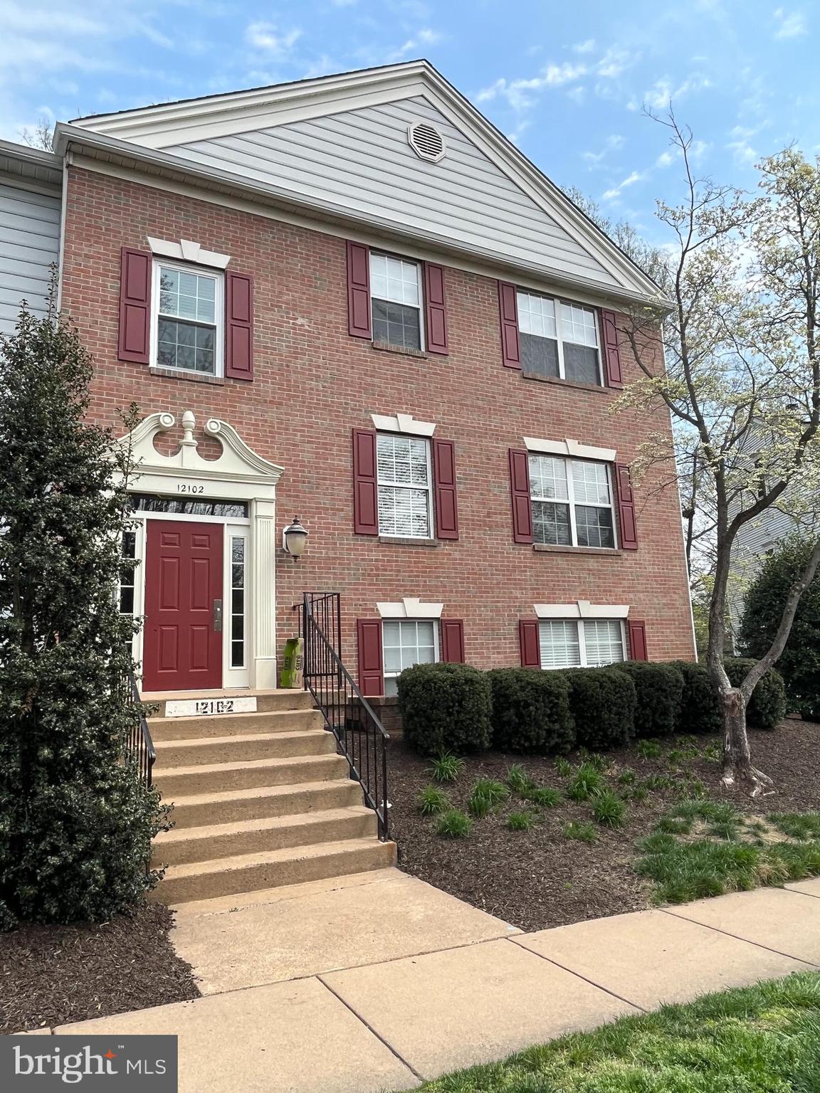 HEIGHTS AT PENDERBROOK - Residential Lease