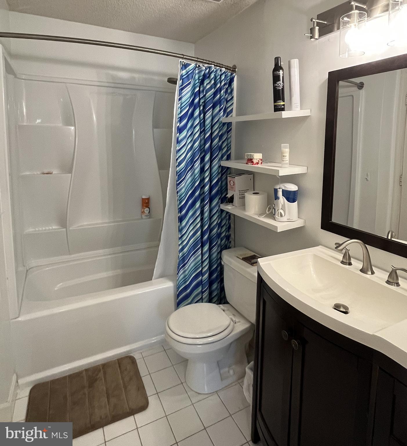 HEIGHTS AT PENDERBROOK - Residential Lease