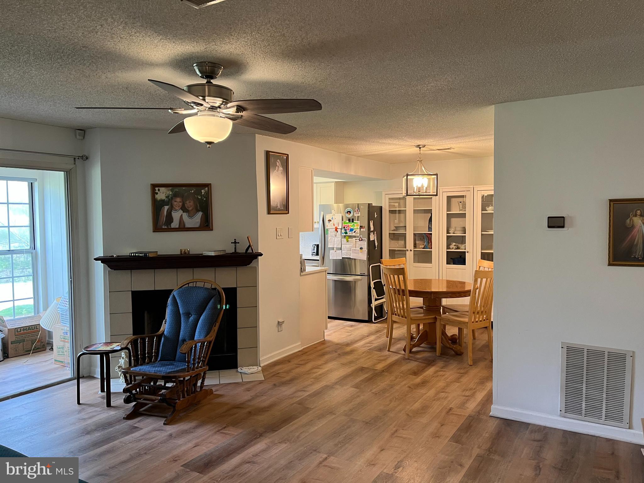 HEIGHTS AT PENDERBROOK - Residential Lease