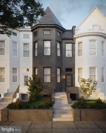 Townhouse at 25 T STREET NW