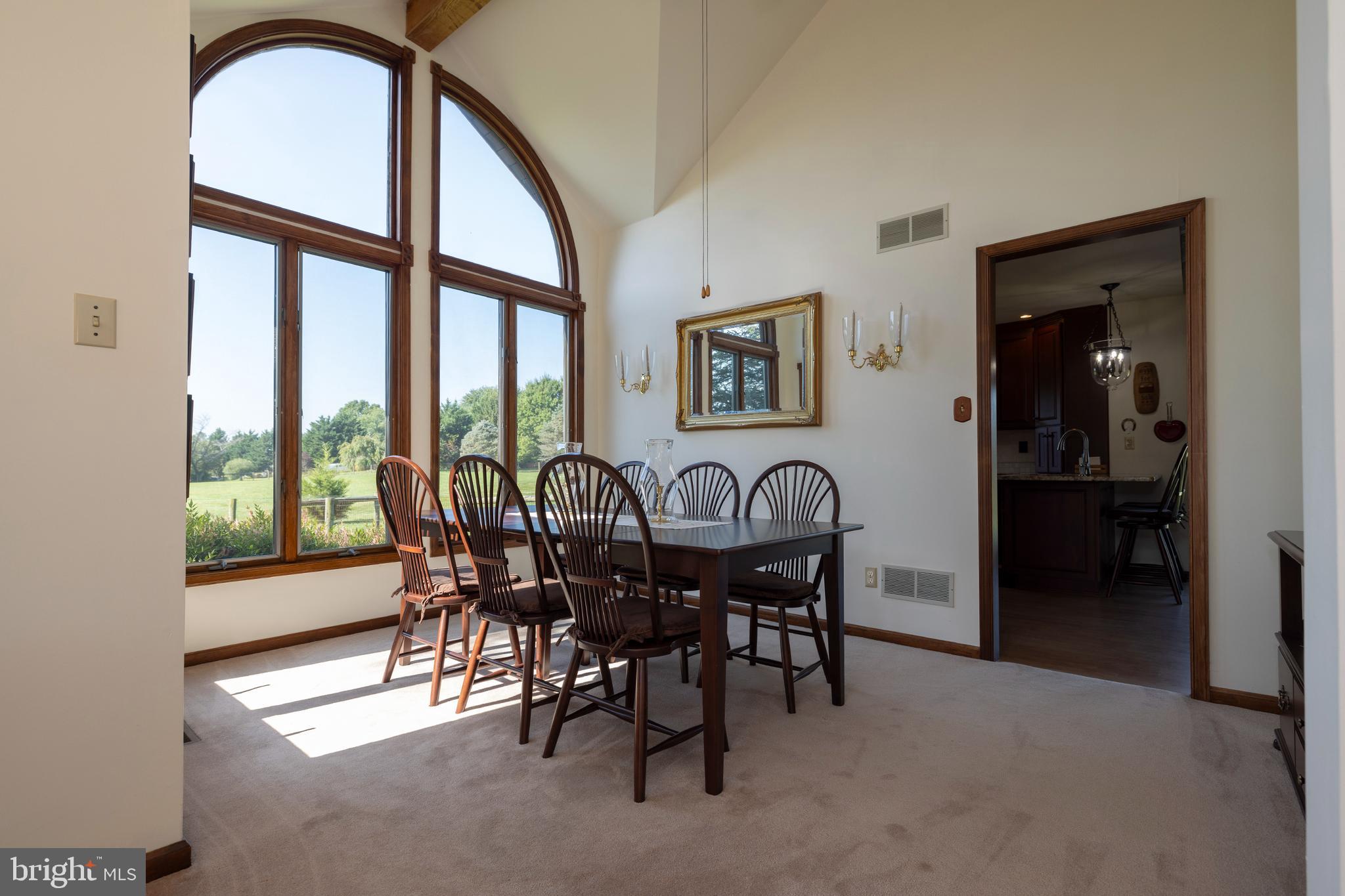 LOMBARD ACRES - Residential