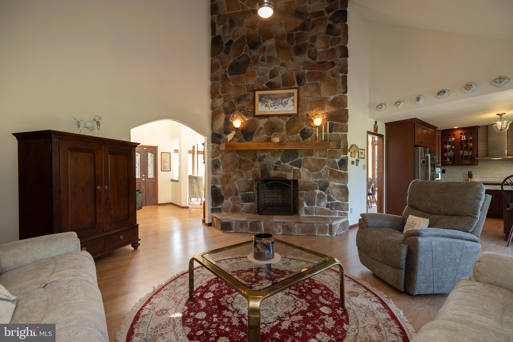 LOMBARD ACRES - Residential