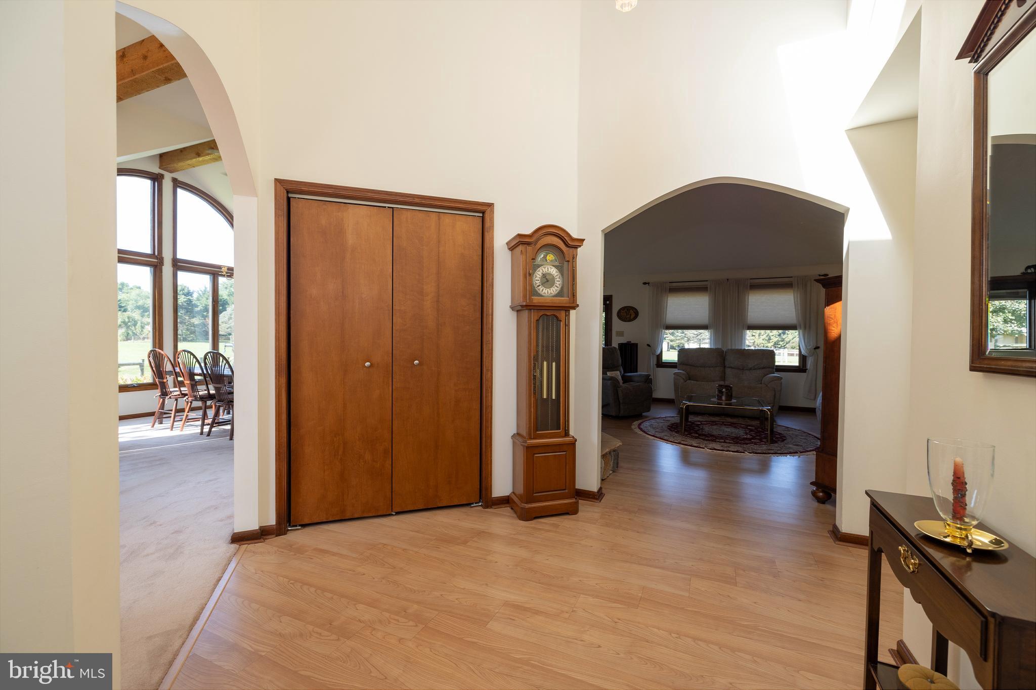 LOMBARD ACRES - Residential