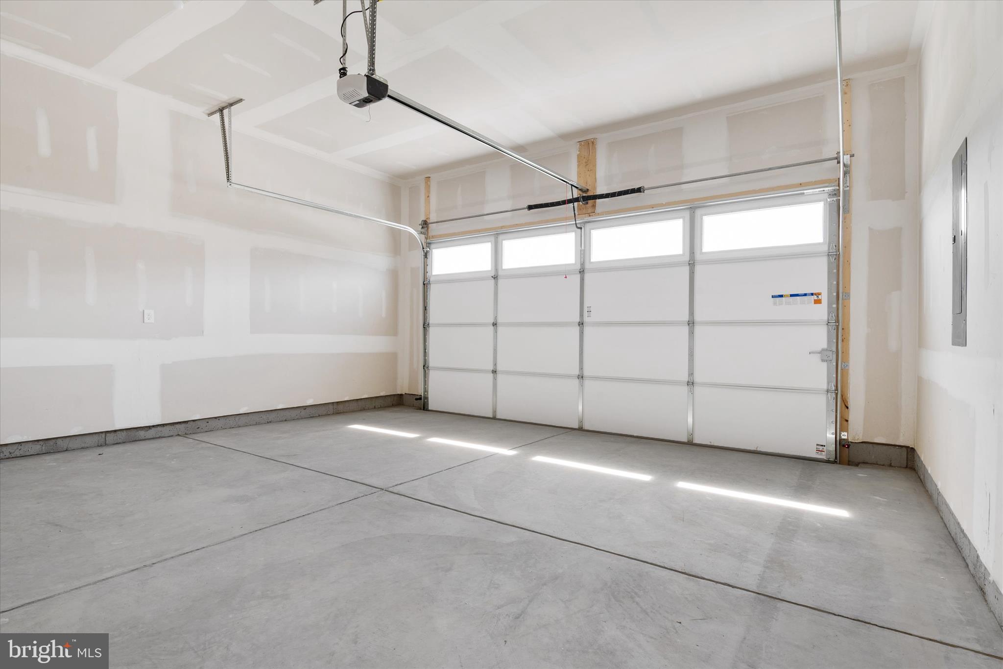 RIVER MARSH - Residential