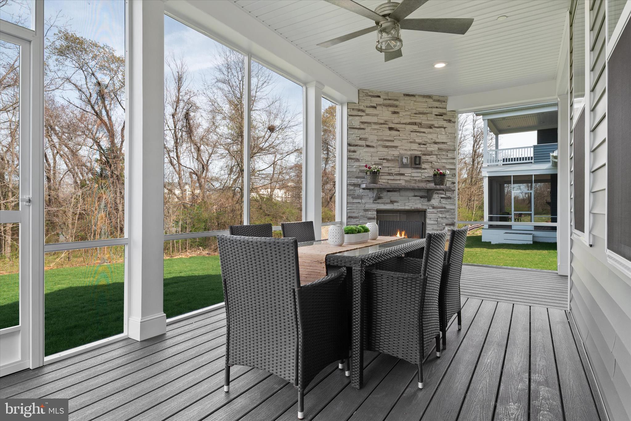 RIVER MARSH - Residential