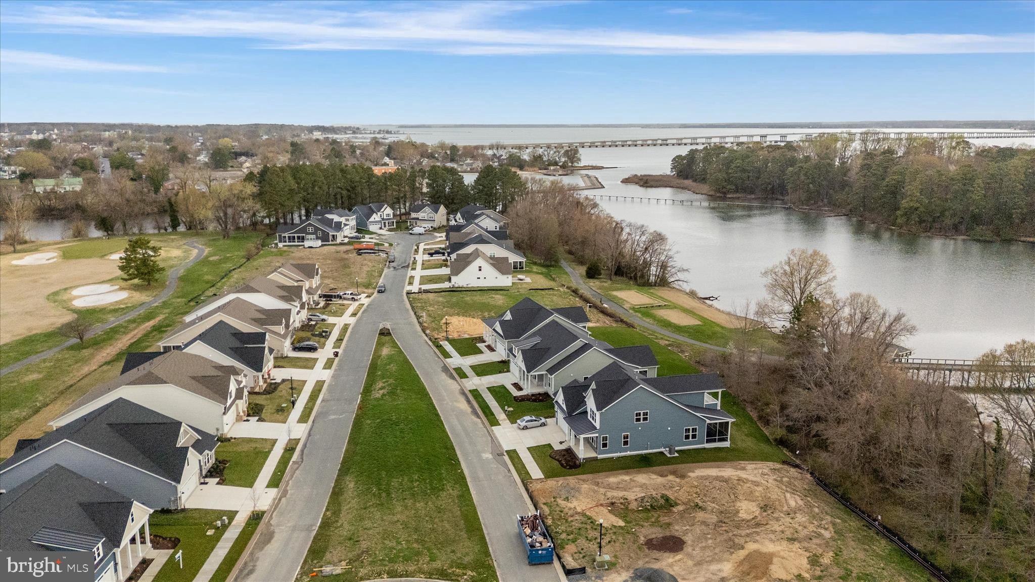 RIVER MARSH - Residential