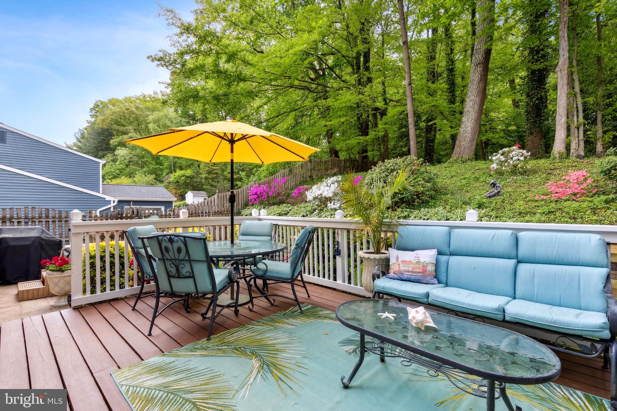 BAY HILLS - Residential