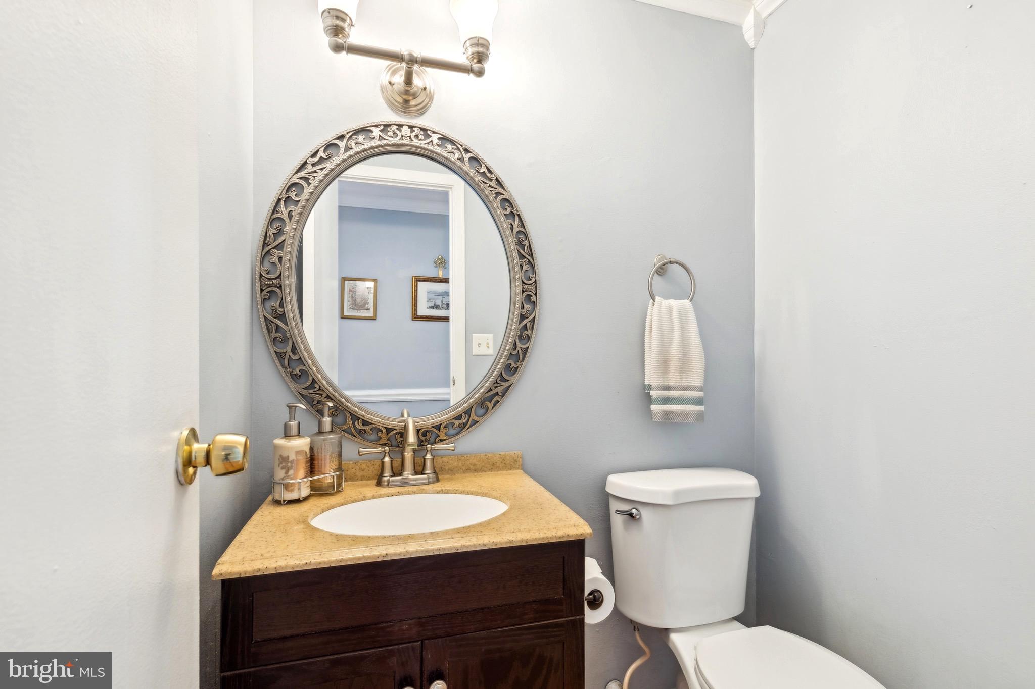 BAY HILLS - Residential