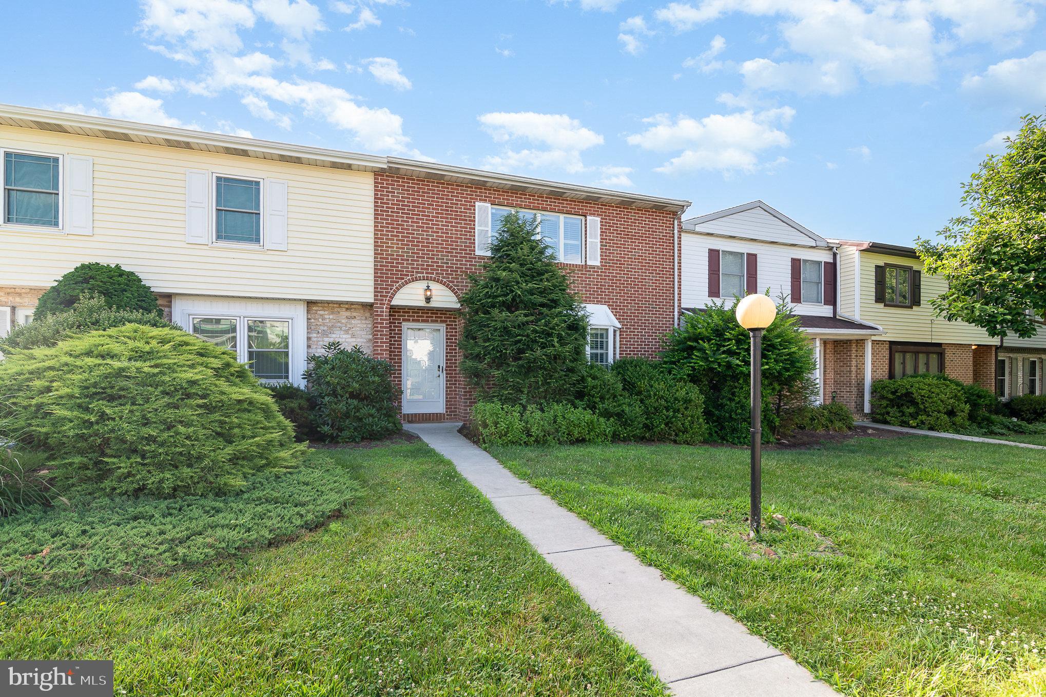 3817 DORA DRIVE