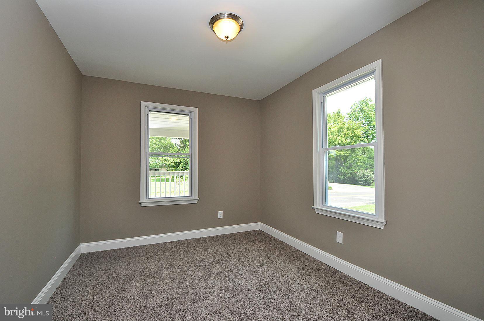 ENGLISH CONSUL ESTATES - Residential